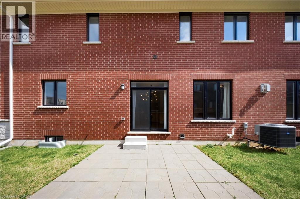 45 GREAT FALLS Boulevard, Waterdown, Ontario, L8B1X8 — Photo 50