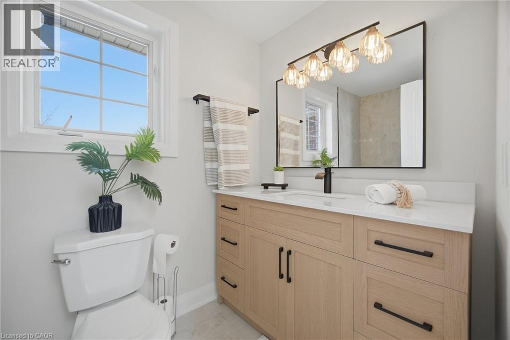 11 WESSENGER Drive, Barrie, Ontario, L4N8R8 — Photo 34