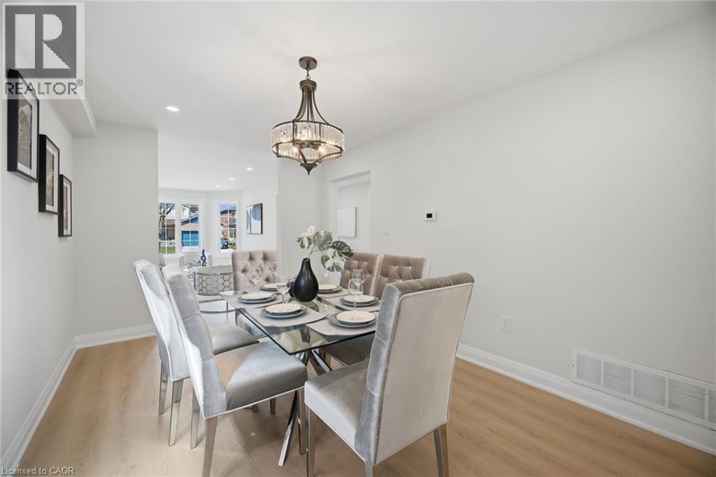11 WESSENGER Drive, Barrie, Ontario, L4N8R8 — Photo 8