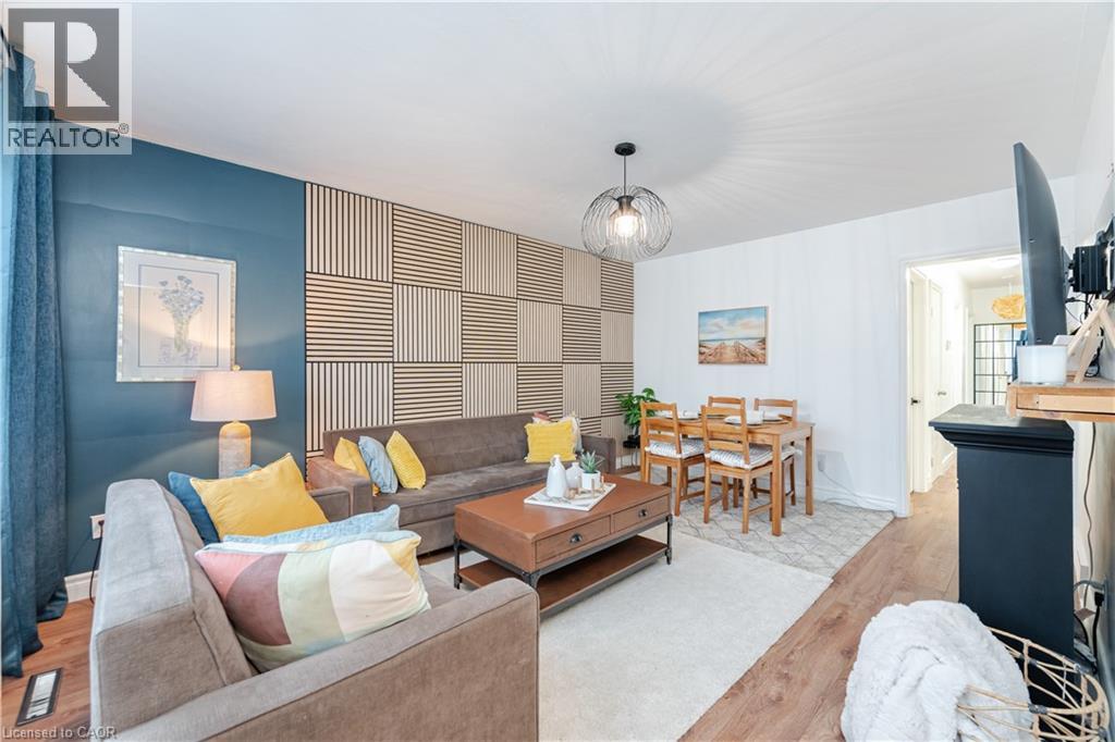 297 MOHAWK Road W, Hamilton, Ontario, L9C1W2 — Photo 11