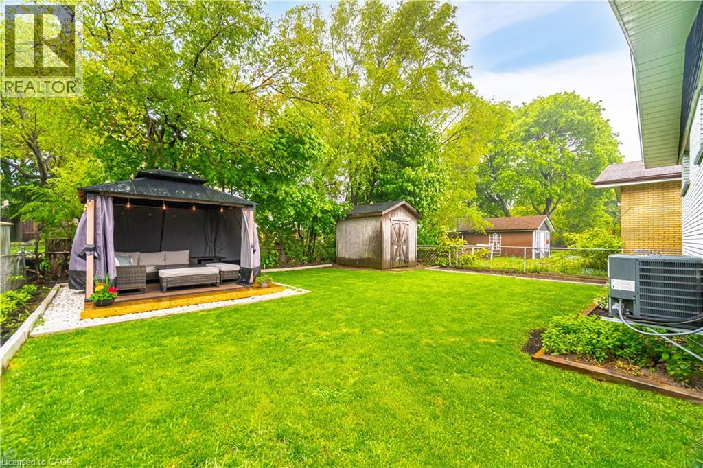 297 MOHAWK Road W, Hamilton, Ontario, L9C1W2 — Photo 40