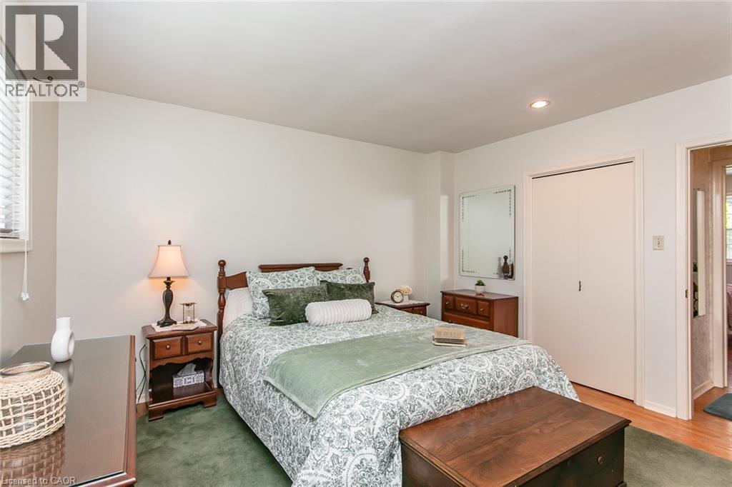 70 INWOOD Crescent, Kitchener, Ontario, N2M2M1 — Photo 28