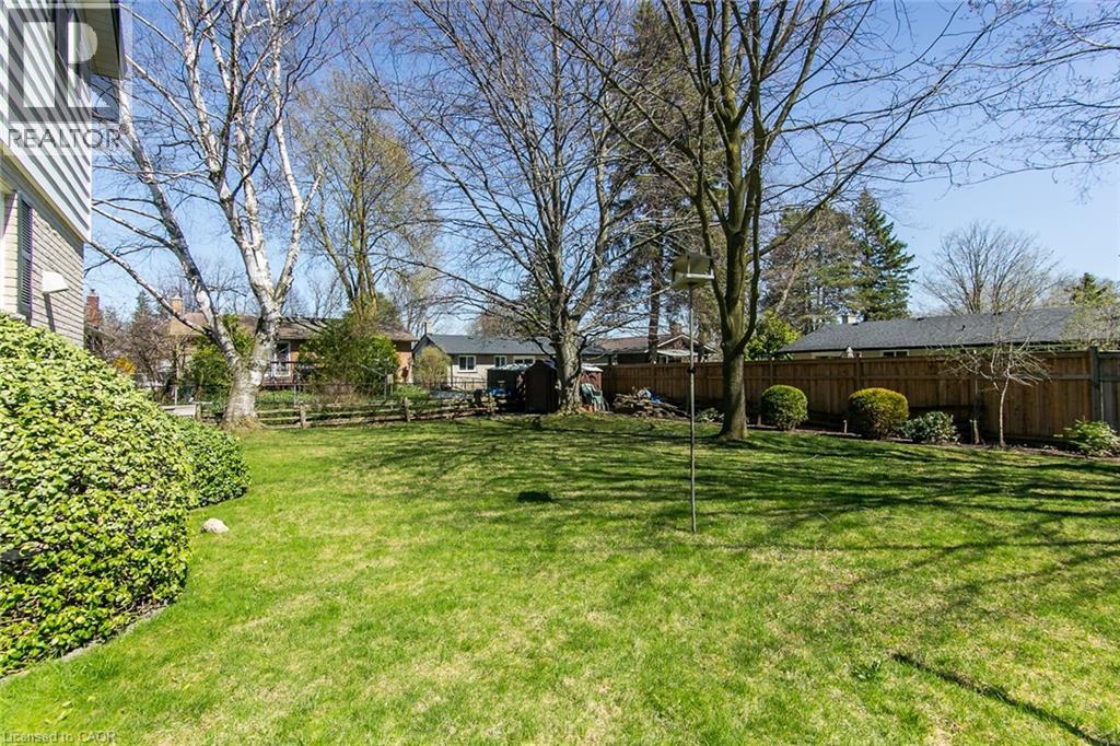 70 INWOOD Crescent, Kitchener, Ontario, N2M2M1 — Photo 42