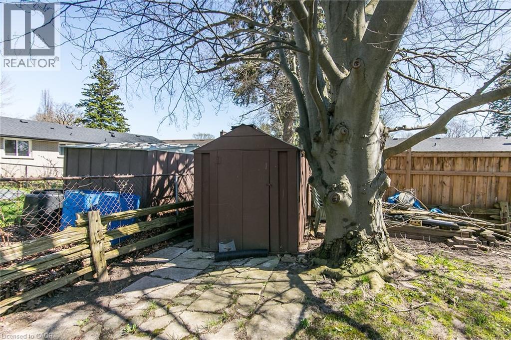 70 INWOOD Crescent, Kitchener, Ontario, N2M2M1 — Photo 47