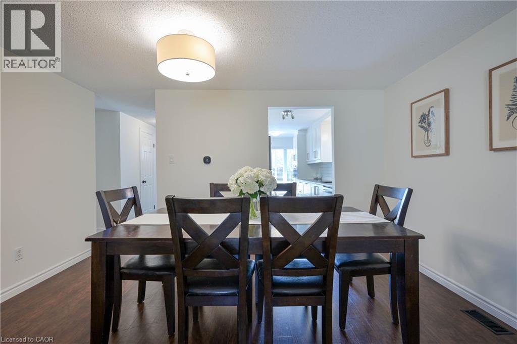 122 FOXHUNT Road, Waterloo, Ontario, N2K3N1 — Photo 11