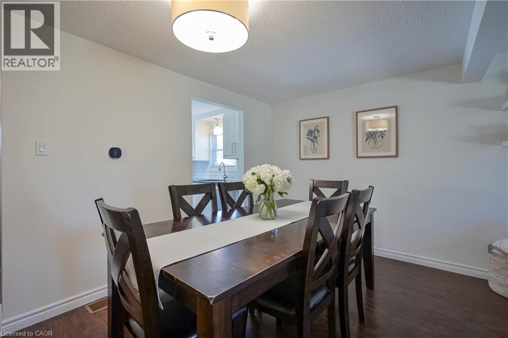 122 FOXHUNT Road, Waterloo, Ontario, N2K3N1 — Photo 12