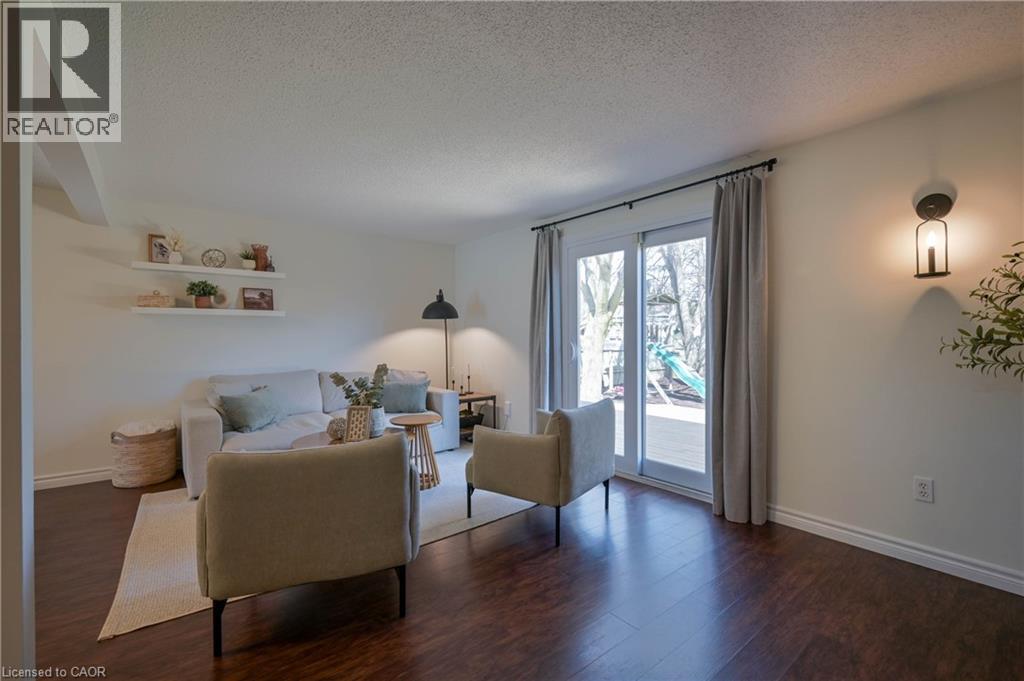 122 FOXHUNT Road, Waterloo, Ontario, N2K3N1 — Photo 17