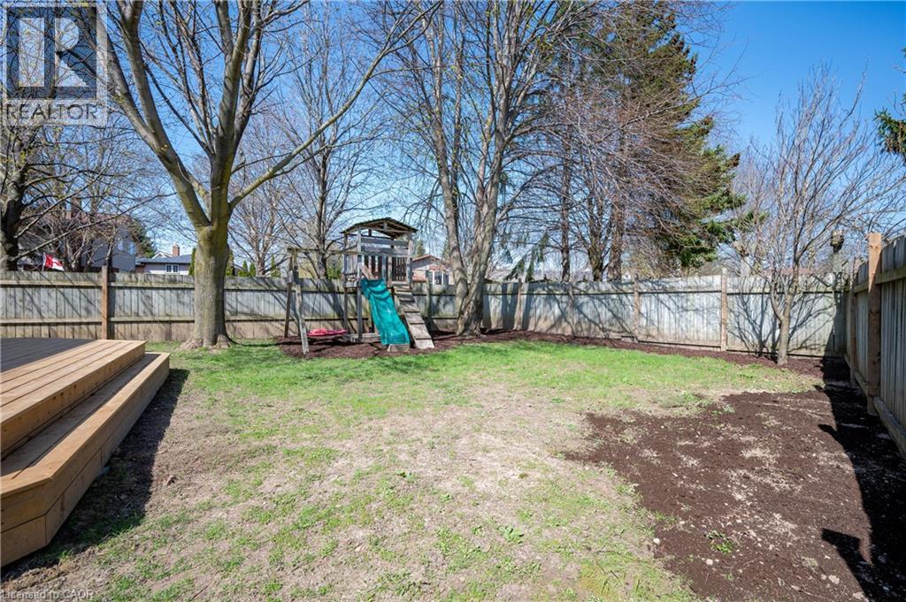 122 FOXHUNT Road, Waterloo, Ontario, N2K3N1 — Photo 33