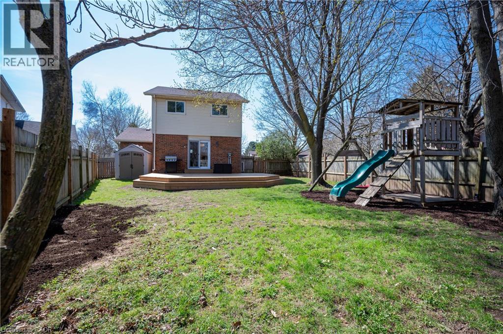 122 FOXHUNT Road, Waterloo, Ontario, N2K3N1 — Photo 34