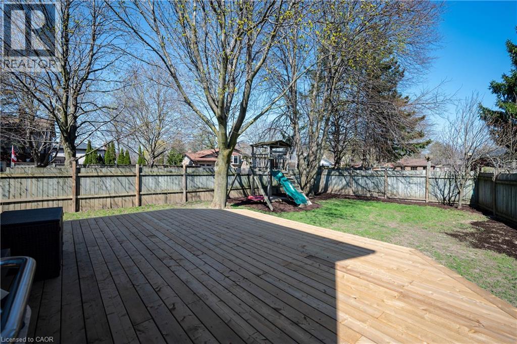 122 FOXHUNT Road, Waterloo, Ontario, N2K3N1 — Photo 41