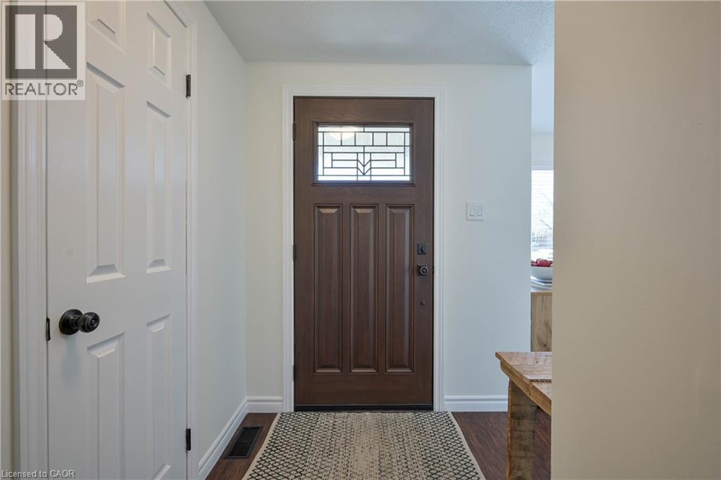 122 FOXHUNT Road, Waterloo, Ontario, N2K3N1 — Photo 6