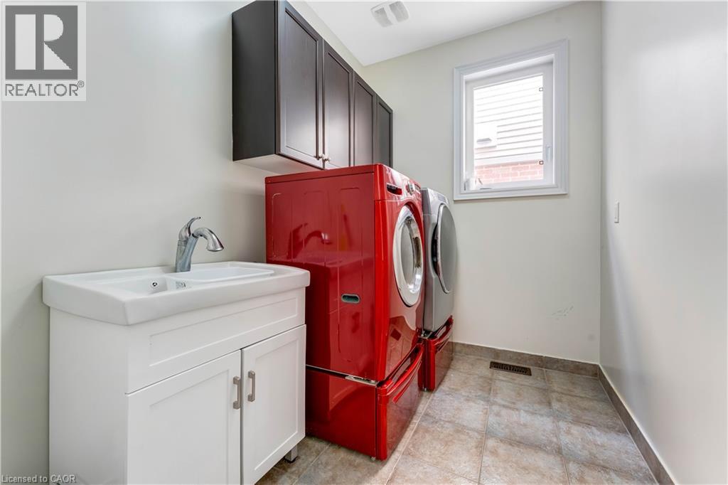 145 REDTAIL Street, Kitchener, Ontario, N2K4J5 — Photo 18