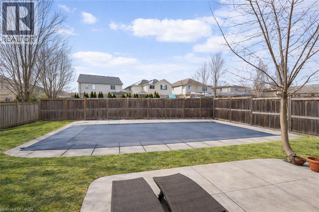 145 REDTAIL Street, Kitchener, Ontario, N2K4J5 — Photo 43