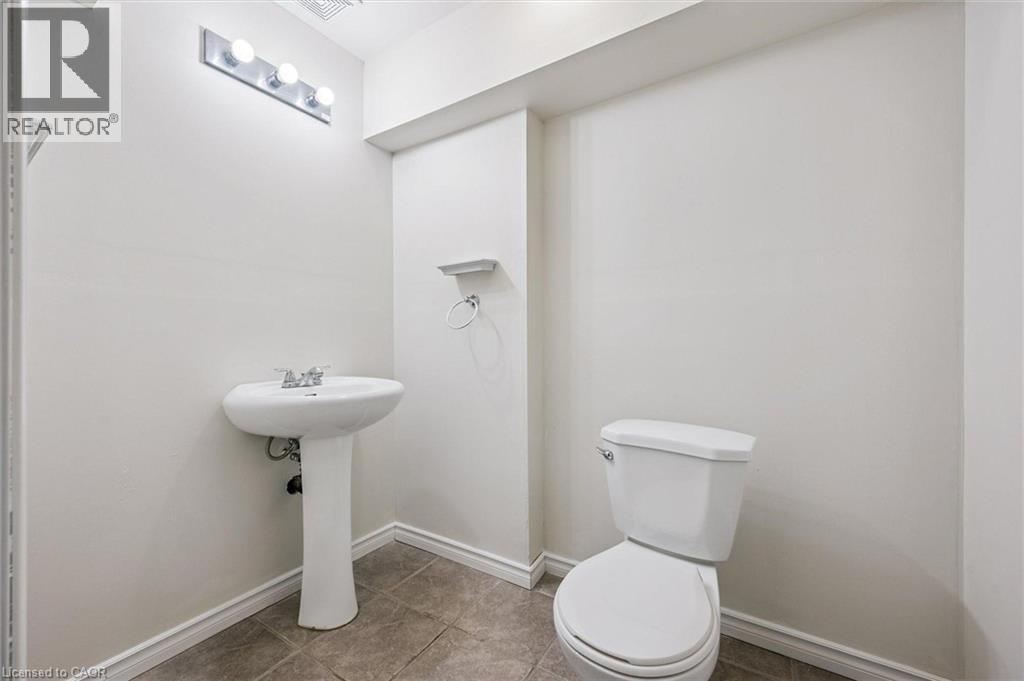 30 VIPOND Street, Guelph, Ontario, N1E0G9 — Photo 14
