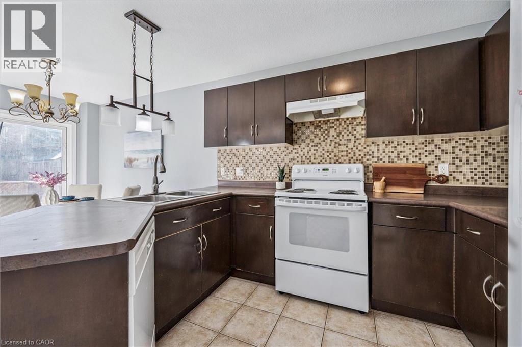 30 VIPOND Street, Guelph, Ontario, N1E0G9 — Photo 5