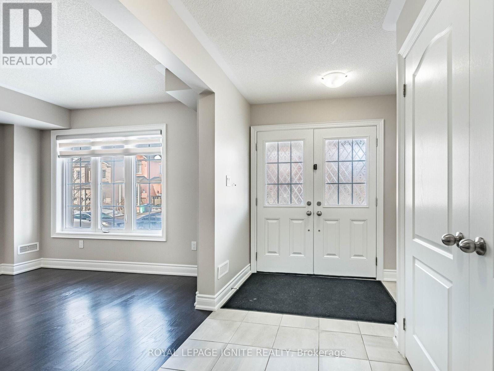 15 TEMPLE MANOR ROAD, Brampton (Bram West), Ontario, L6Y6C4 — Photo 3