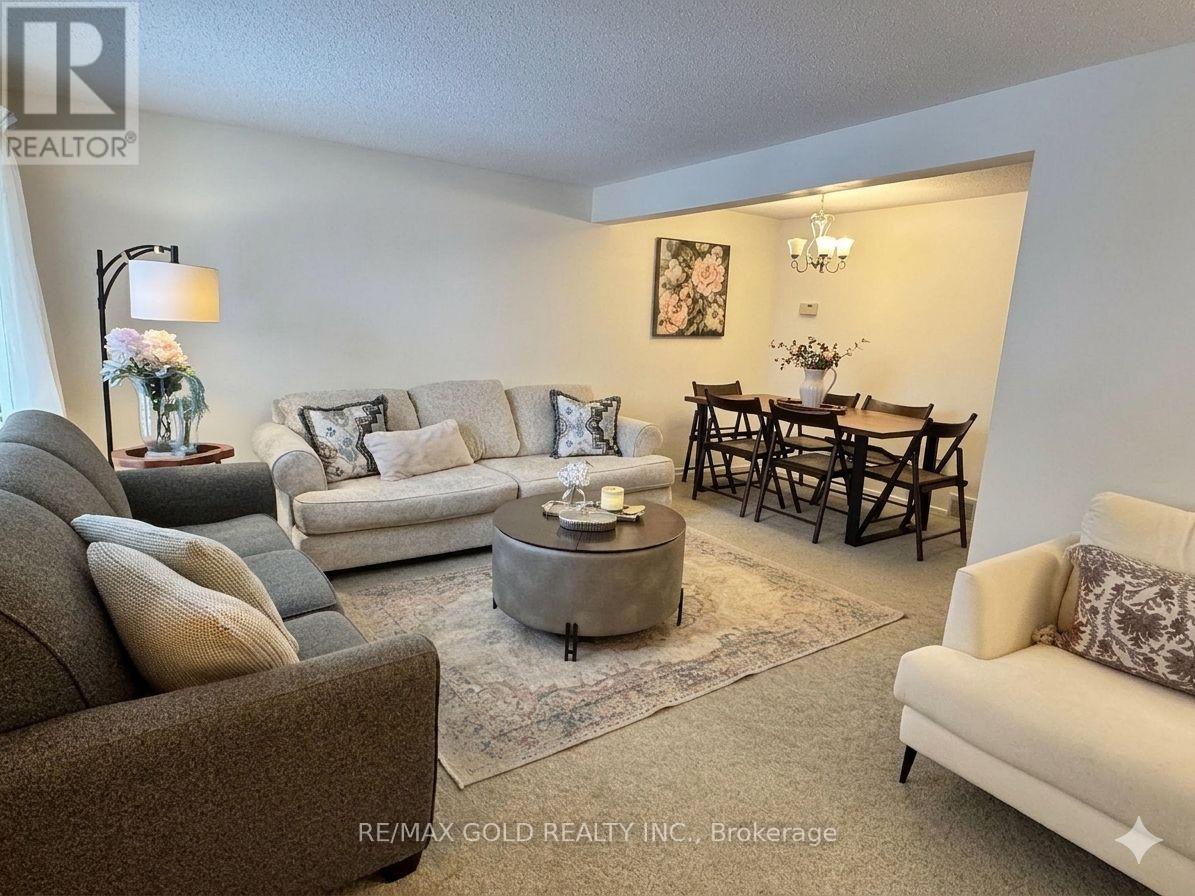 23 FLINT DRIVE, Kitchener, Ontario, N2E1S8 — Photo 6