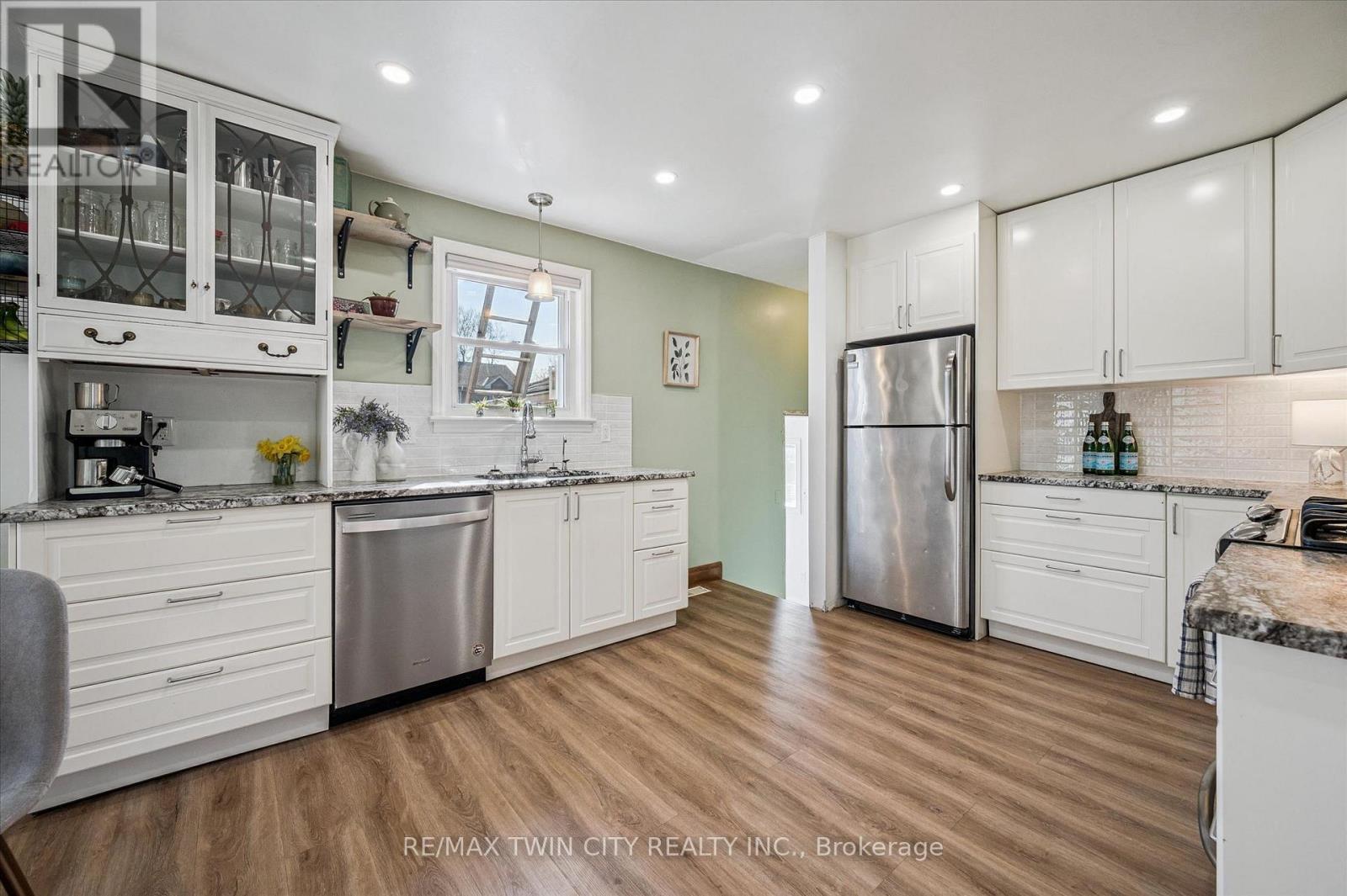 68 ALBERT STREET, Cambridge, Ontario, N1R2R1 — Photo 11