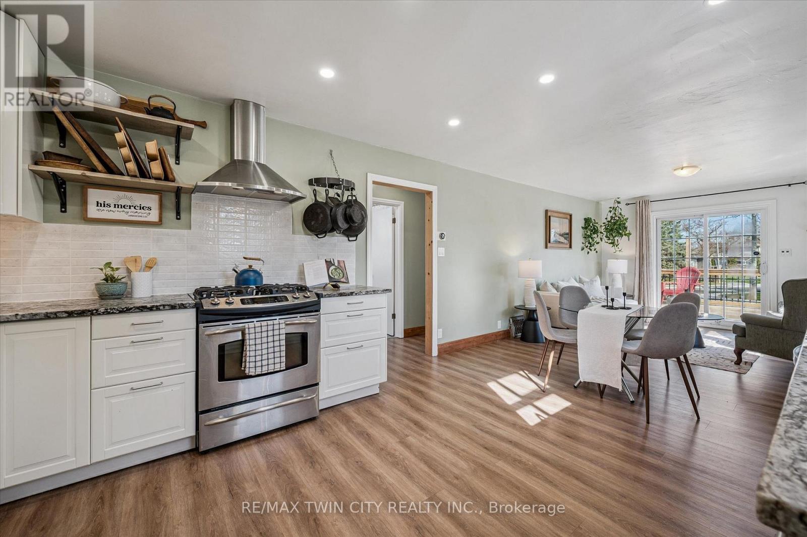 68 ALBERT STREET, Cambridge, Ontario, N1R2R1 — Photo 8