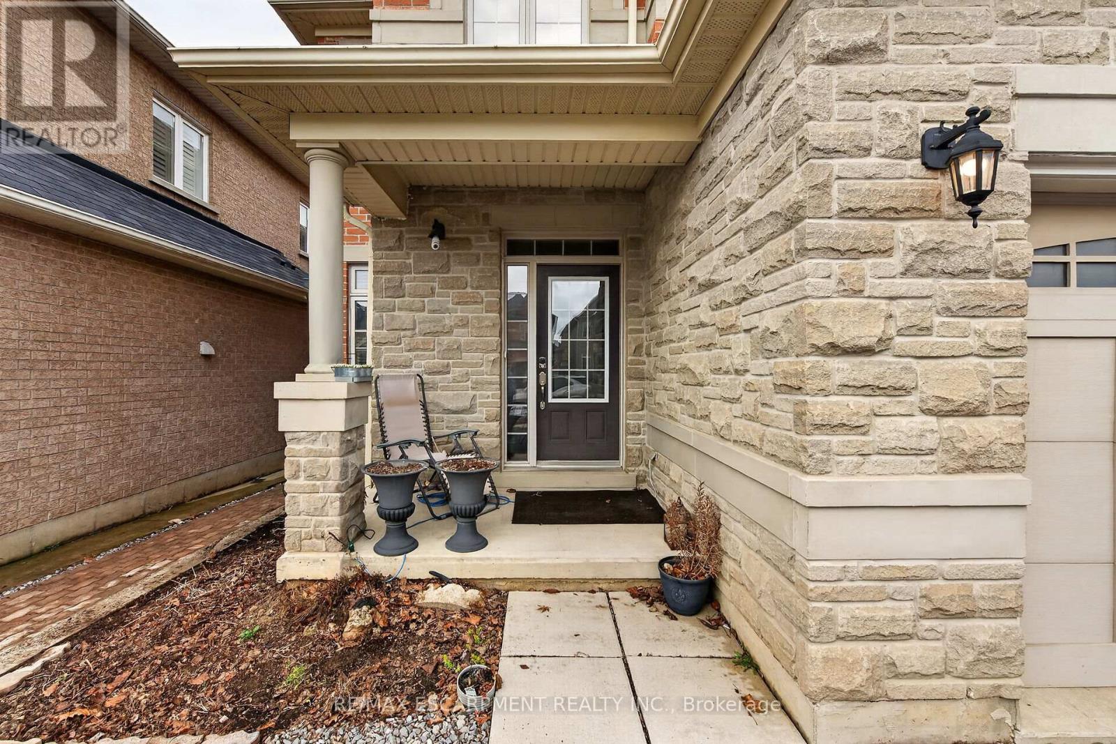 44 MATTEO TRAIL, Hamilton (Sheldon), Ontario, L9B0E6 — Photo 2