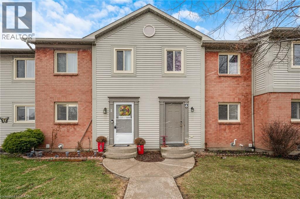 65 DORCHESTER Boulevard Unit# 5, St. Catharines, Ontario, L2M7S9 — Photo 2