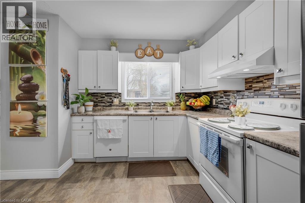 65 DORCHESTER Boulevard Unit# 5, St. Catharines, Ontario, L2M7S9 — Photo 7