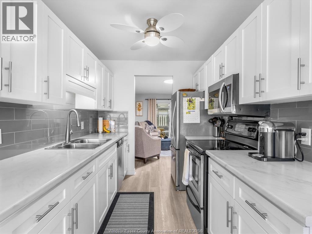 7 CHERRY LANE Unit# 16, Leamington, Ontario, N8H5A5 — Photo 6