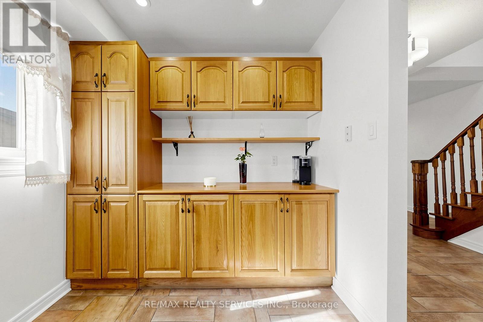 160 NEWBRIDGE CRESCENT, Brampton (Westgate), Ontario, L6S4B3 — Photo 7