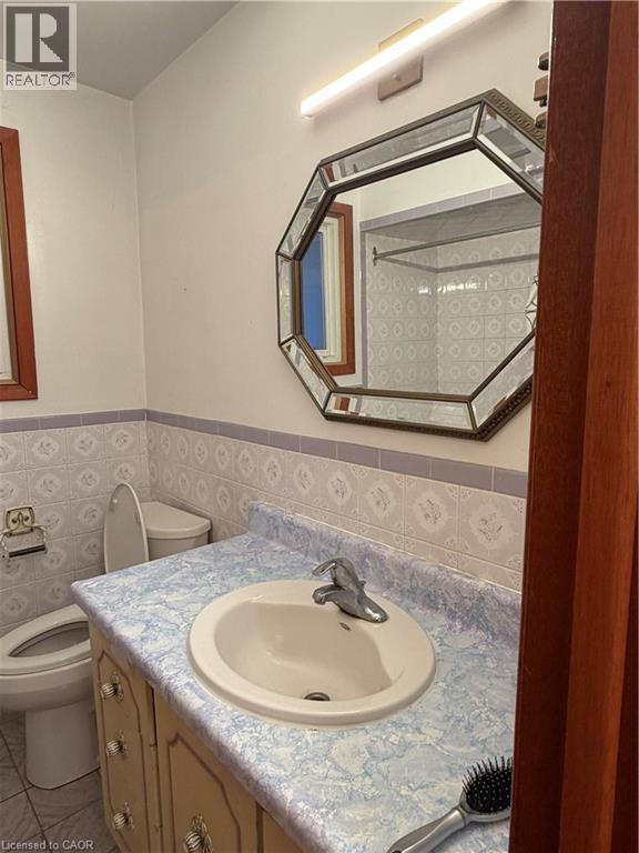 10 FAIRINGTON Crescent Unit# UPPER, Hamilton, Ontario, L8E3N4 — Photo 14