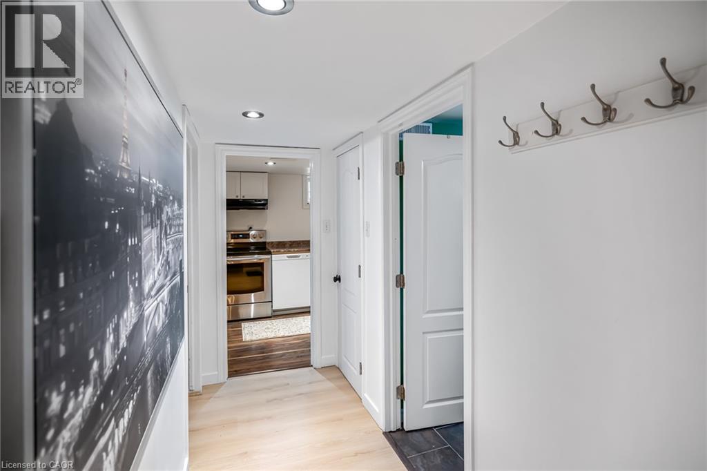 5201 VALLEY Way, Niagara Falls, Ontario, L2E1X3 — Photo 23