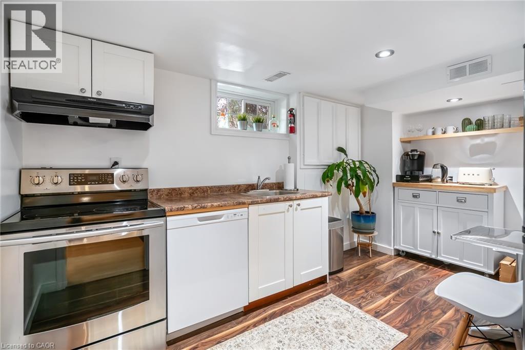 5201 VALLEY Way, Niagara Falls, Ontario, L2E1X3 — Photo 24