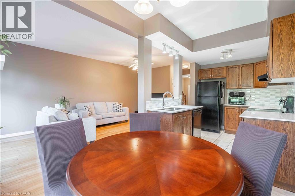 232 STONEHENGE Drive Unit# 26, Ancaster, Ontario, L9K1R5 — Photo 17