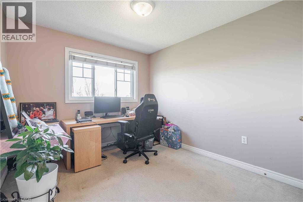 232 STONEHENGE Drive Unit# 26, Ancaster, Ontario, L9K1R5 — Photo 25