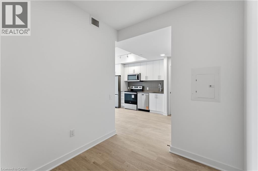 2782 BARTON Street E Unit# 1315, Hamilton, Ontario, L8E2J8 — Photo 10