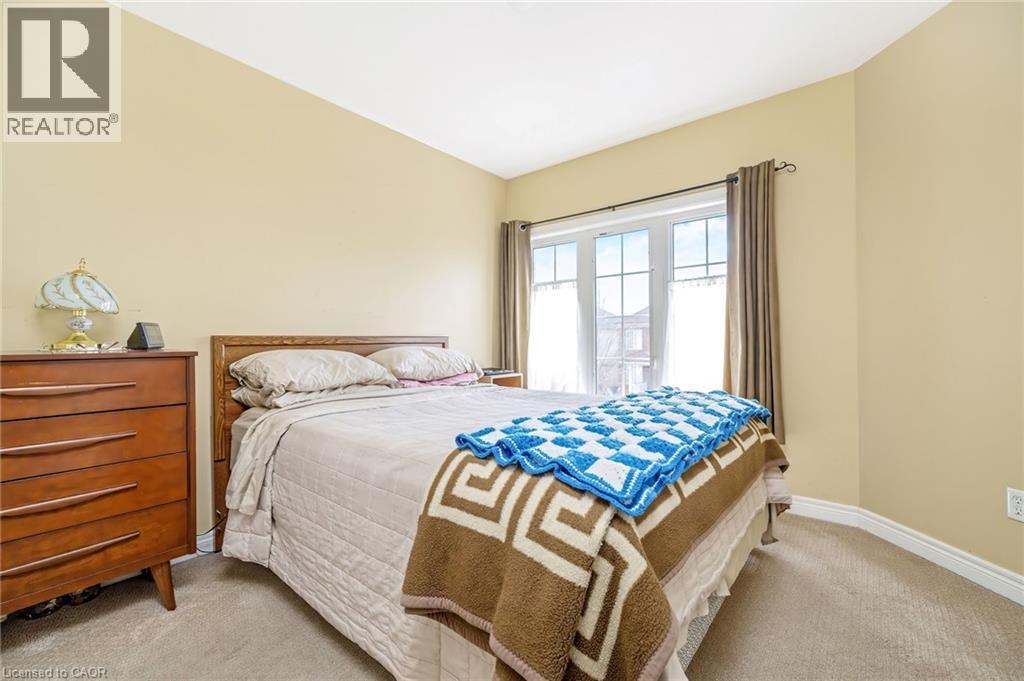 305 TEETZEL Drive, Milton, Ontario, L9T0B1 — Photo 18