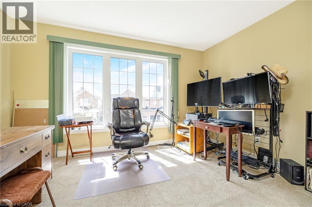 305 TEETZEL Drive, Milton, Ontario, L9T0B1 — Photo 20