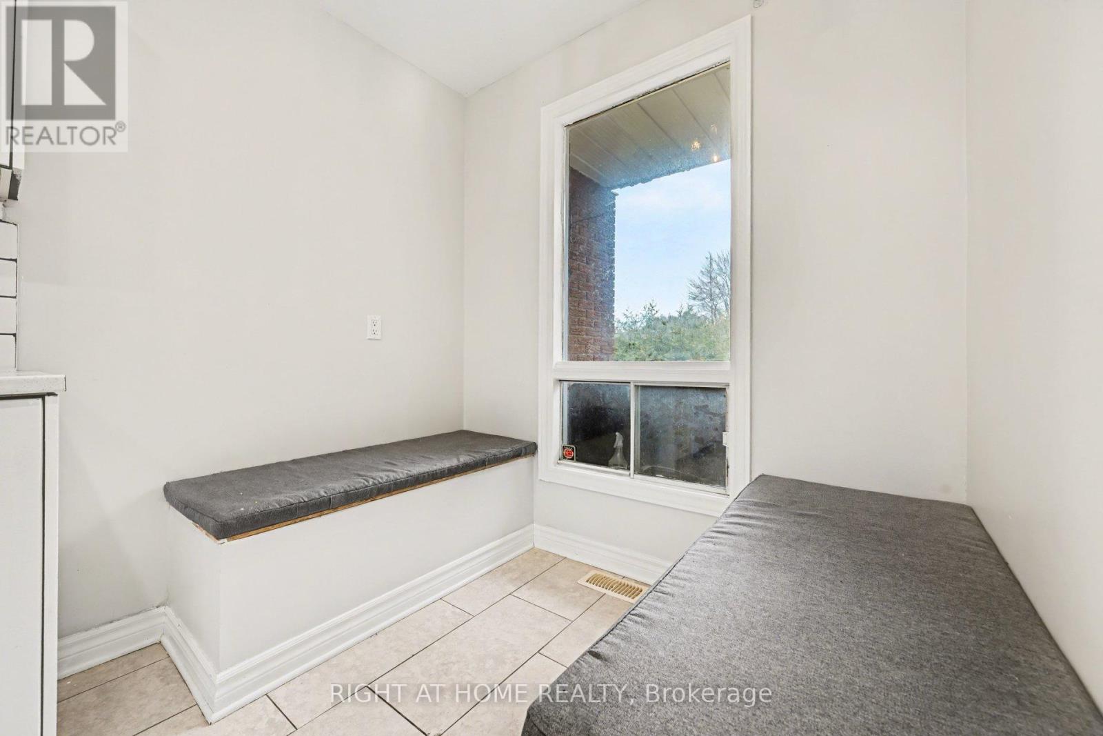 6 WOLFGANG DRIVE, Ottawa, Ontario, K2J1T1 — Photo 9