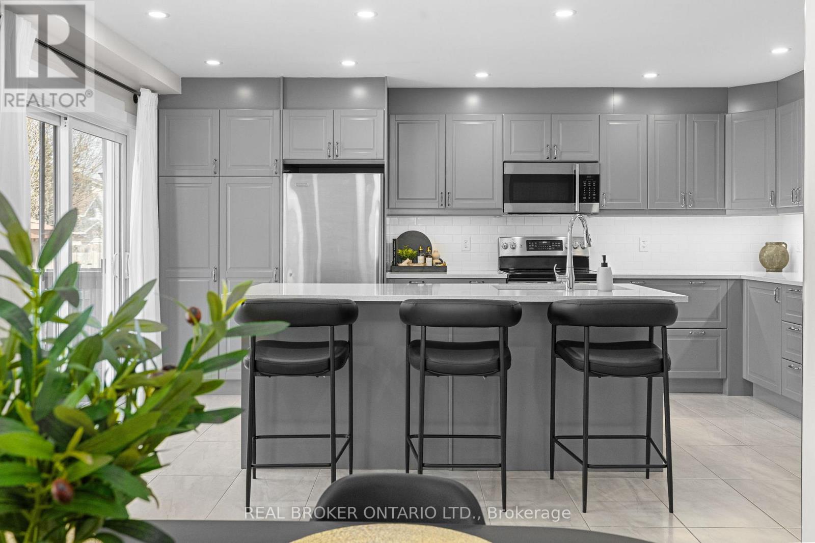 2058 WILDFLOWER DRIVE, Ottawa, Ontario, K1E3R3 — Photo 13