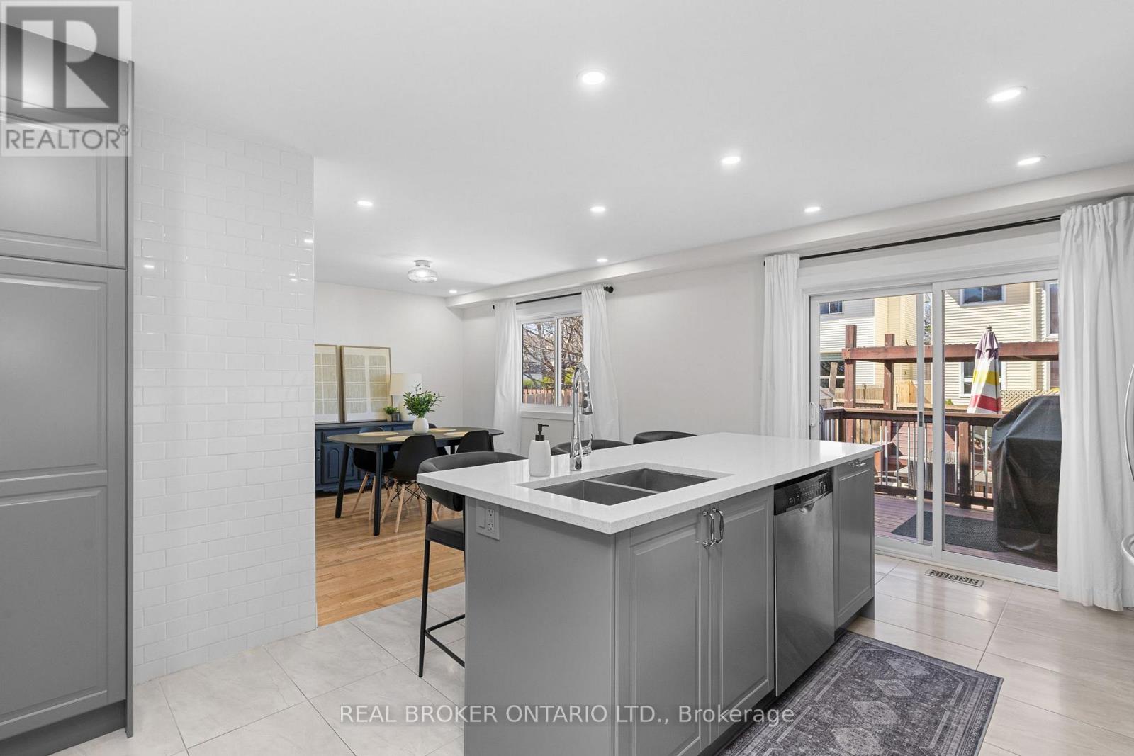 2058 WILDFLOWER DRIVE, Ottawa, Ontario, K1E3R3 — Photo 17