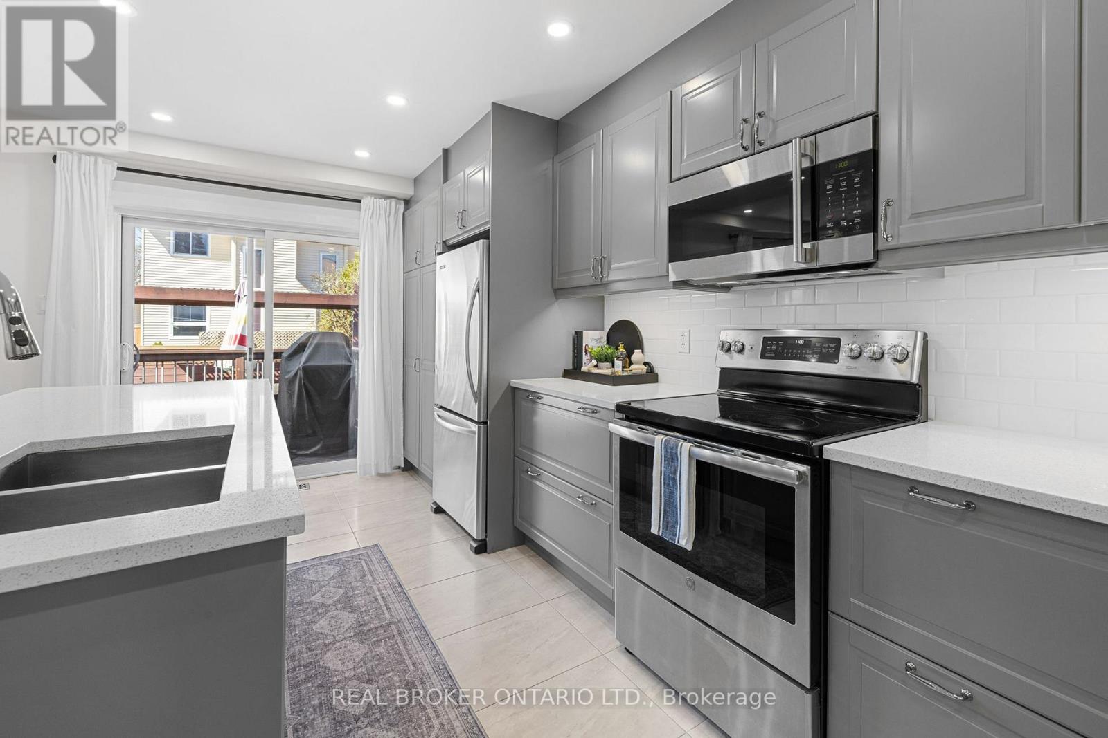 2058 WILDFLOWER DRIVE, Ottawa, Ontario, K1E3R3 — Photo 18