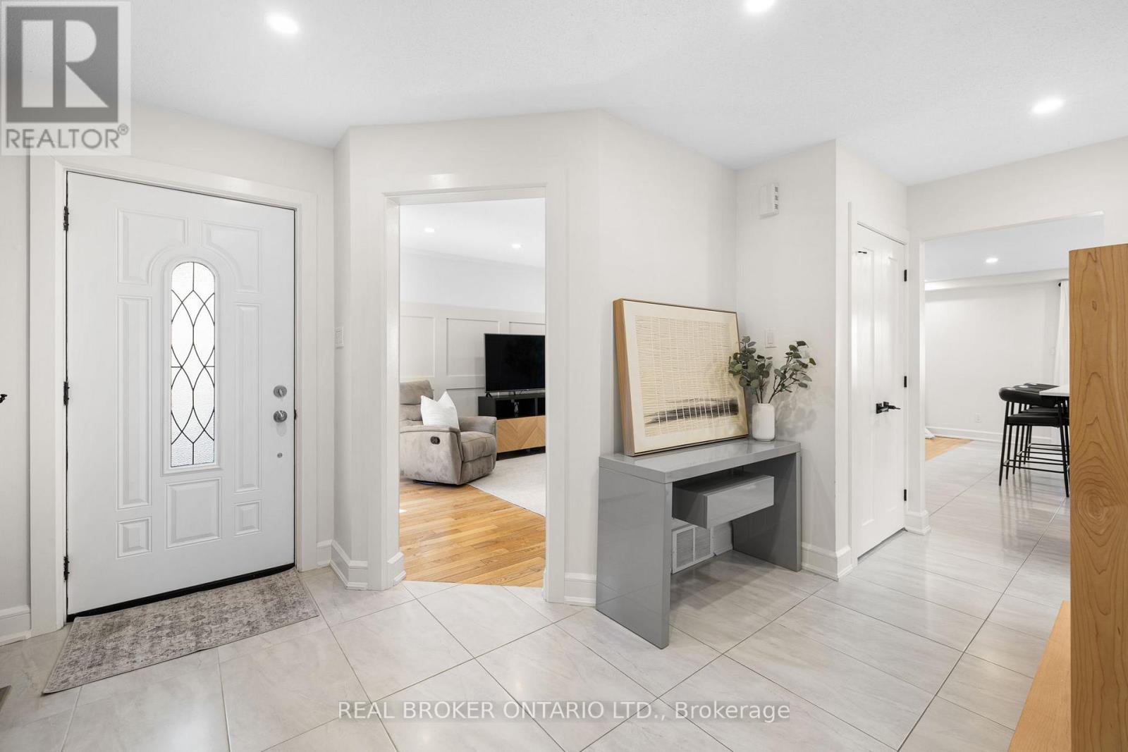 2058 WILDFLOWER DRIVE, Ottawa, Ontario, K1E3R3 — Photo 5