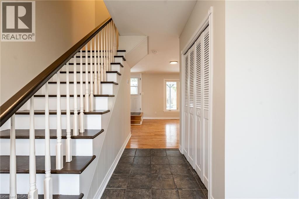 273 RIVERVIEW Boulevard, St. Catharines, Ontario, L2T3N3 — Photo 3