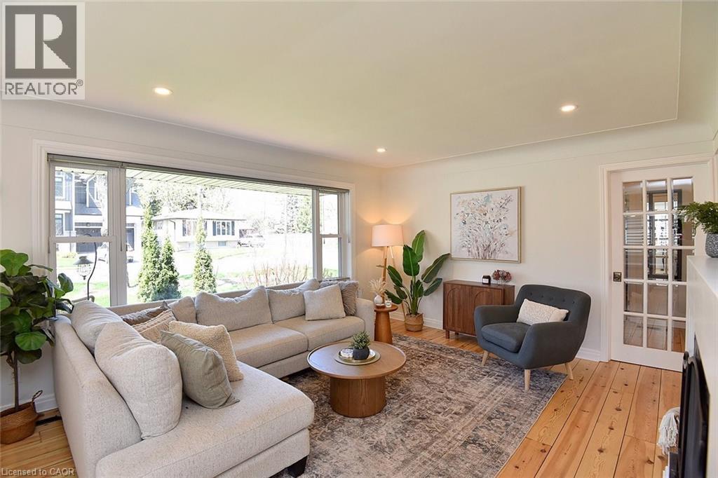 16 CHURCH Street, Waterdown, Ontario, L0R2H0 — Photo 8