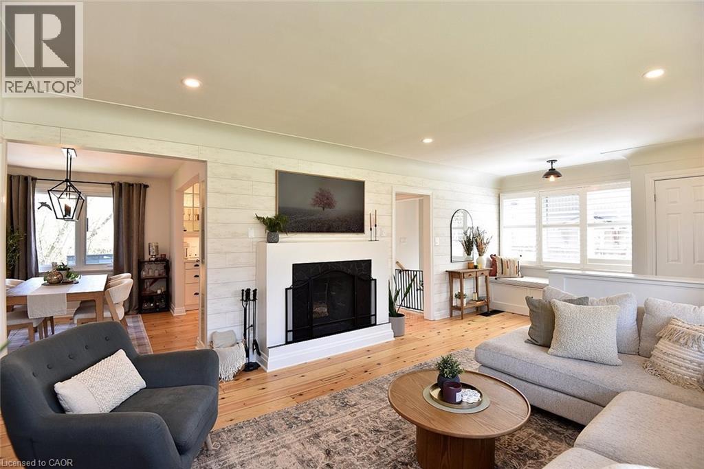 16 CHURCH Street, Waterdown, Ontario, L0R2H0 — Photo 9