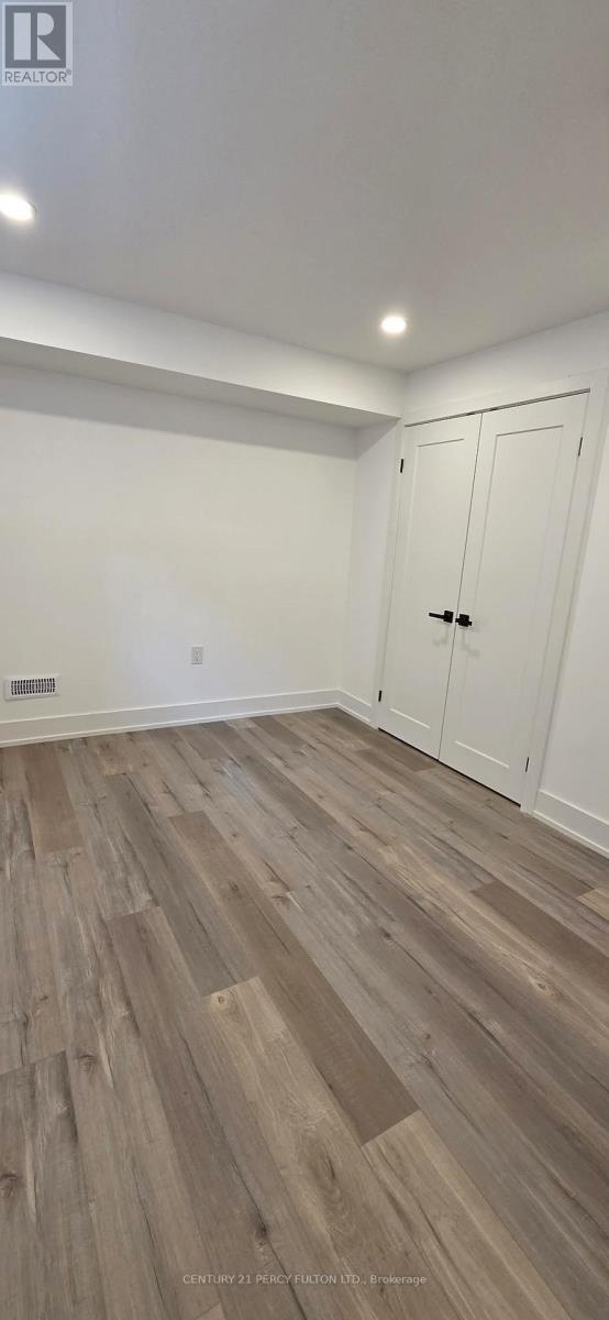 599 BURTON ROAD, Oshawa (Vanier), Ontario, L1J3Z9 — Photo 10