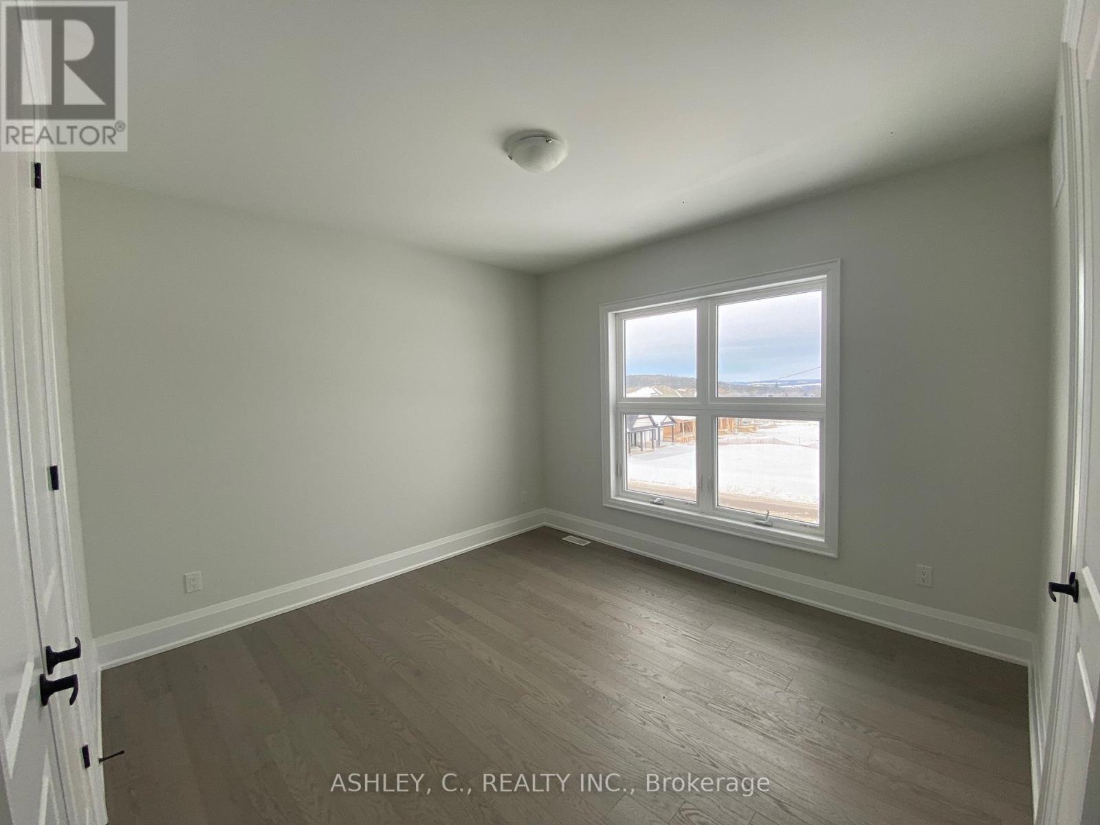 98 WILLIAM CRISP DRIVE, Caledon (Alton), Ontario, L7K2R7 — Photo 21