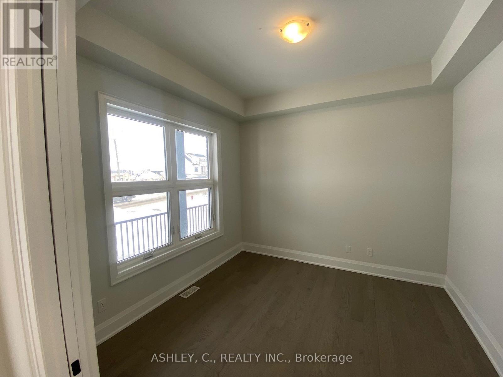 98 WILLIAM CRISP DRIVE, Caledon (Alton), Ontario, L7K2R7 — Photo 7