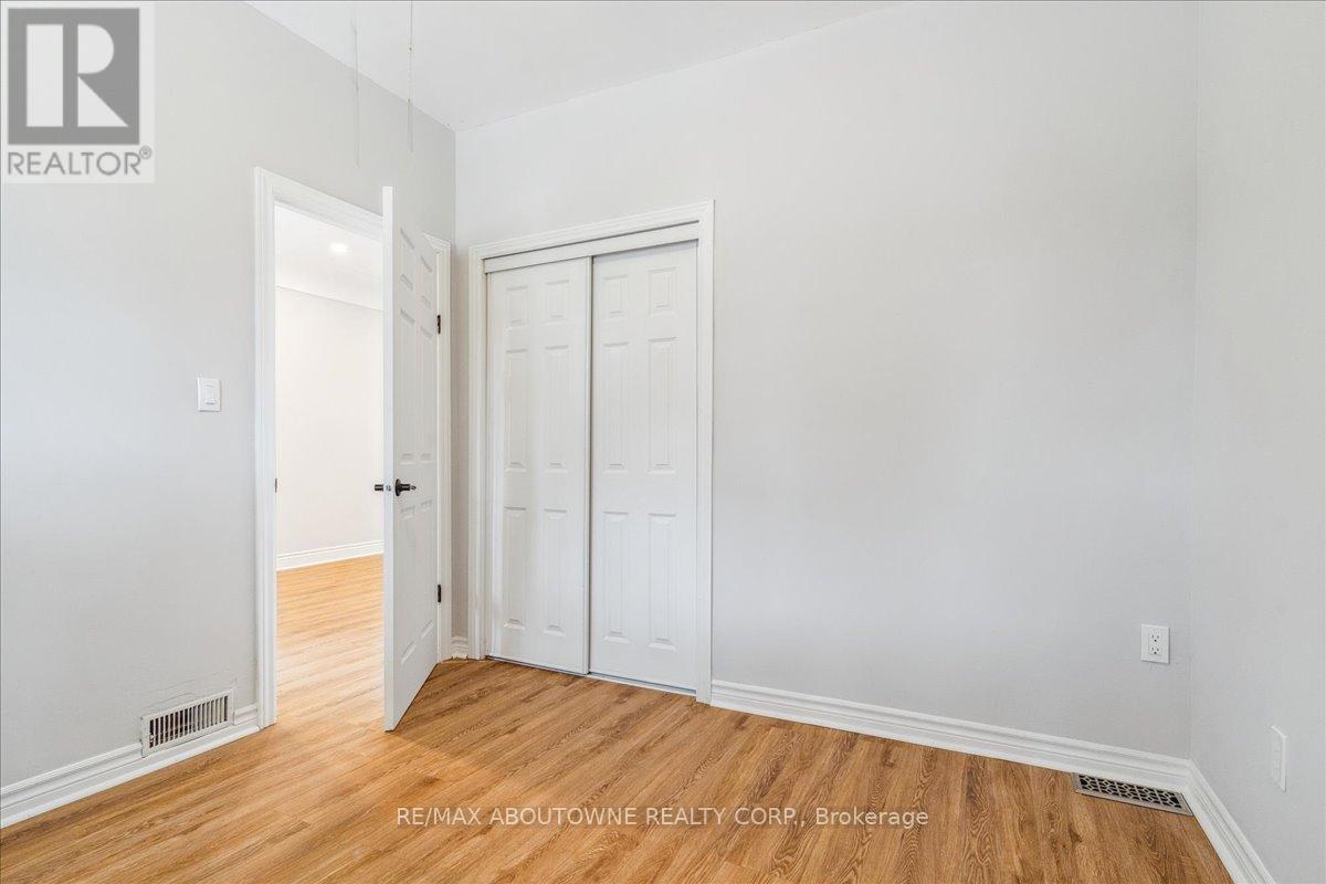 UPPER - 93 EAST 31ST STREET E, Hamilton (Raleigh), Ontario, L9V3N9 — Photo 10