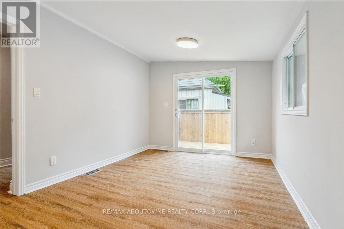 UPPER - 93 EAST 31ST STREET E, Hamilton (Raleigh), Ontario, L9V3N9 — Photo 12