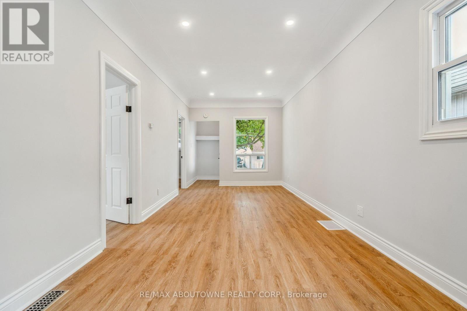 UPPER - 93 EAST 31ST STREET E, Hamilton (Raleigh), Ontario, L9V3N9 — Photo 6